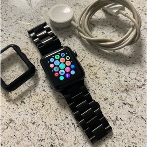 Space Gray Apple Watch Series 3 38mm Aluminum Case w/ Black Stainless Steel Band